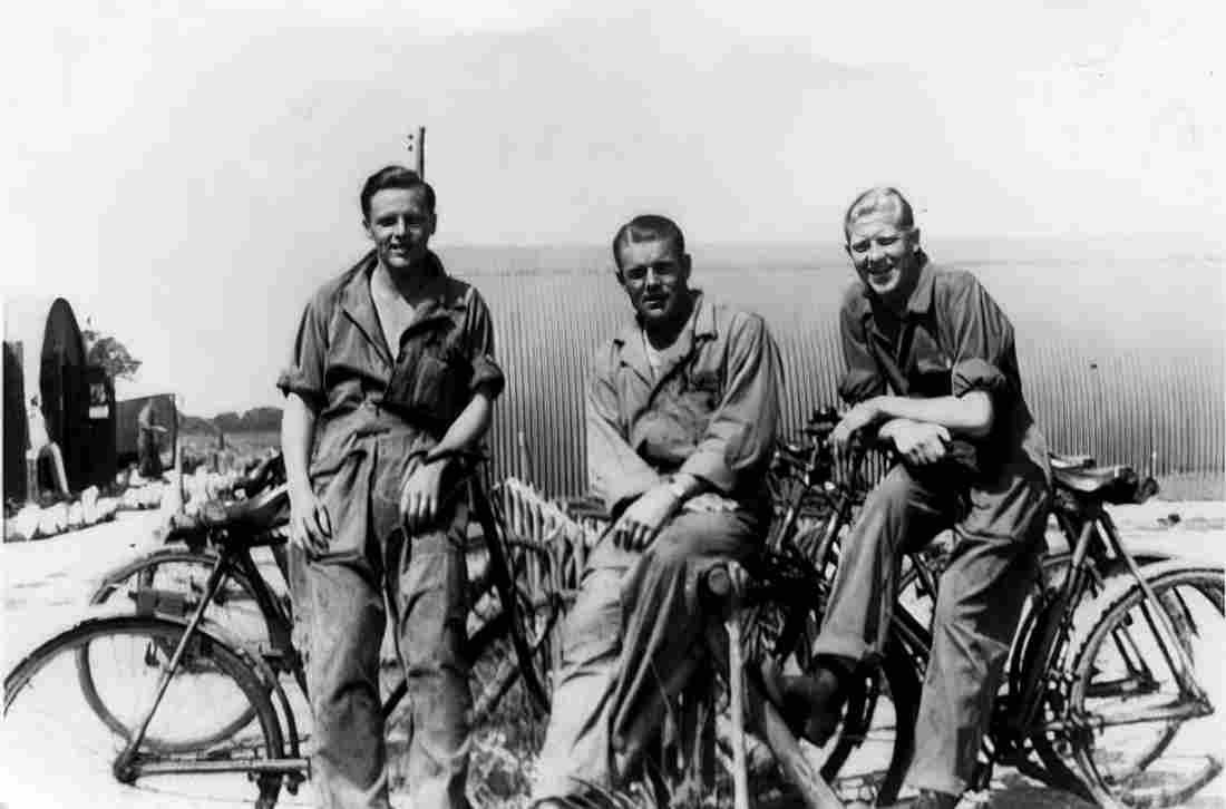 World War II 333 Military A4 Photo Print
