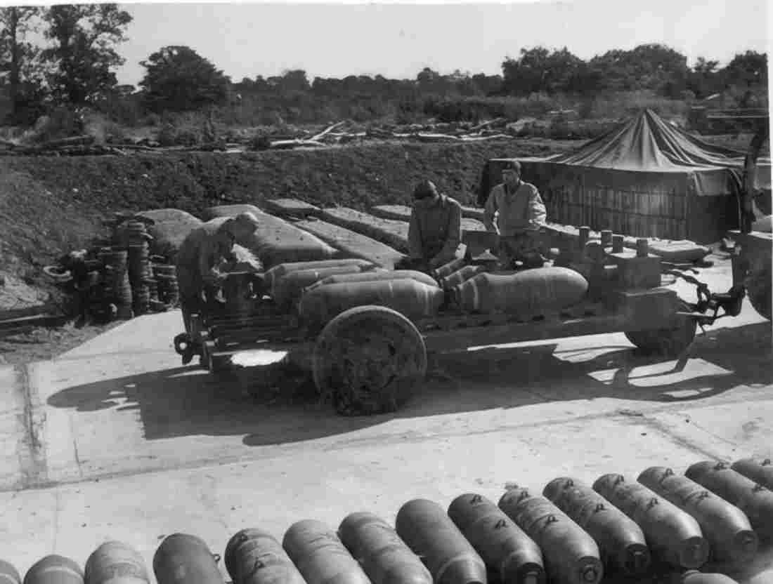 World War II 455 Military A4 Photo Print