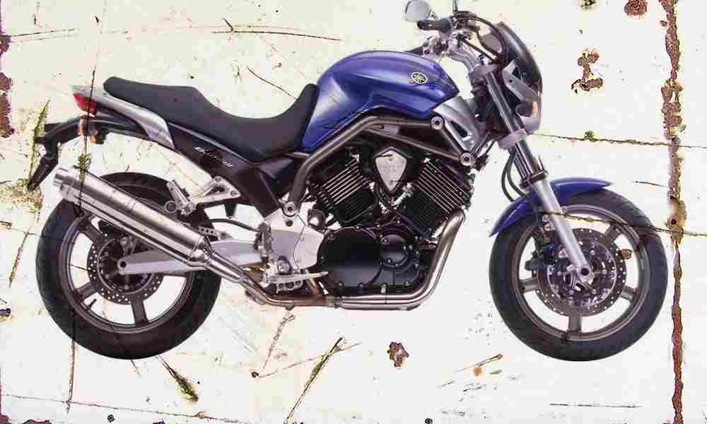 Yamaha BT1100 Bulldog 2002 Aged Vintage A4 Photo Print