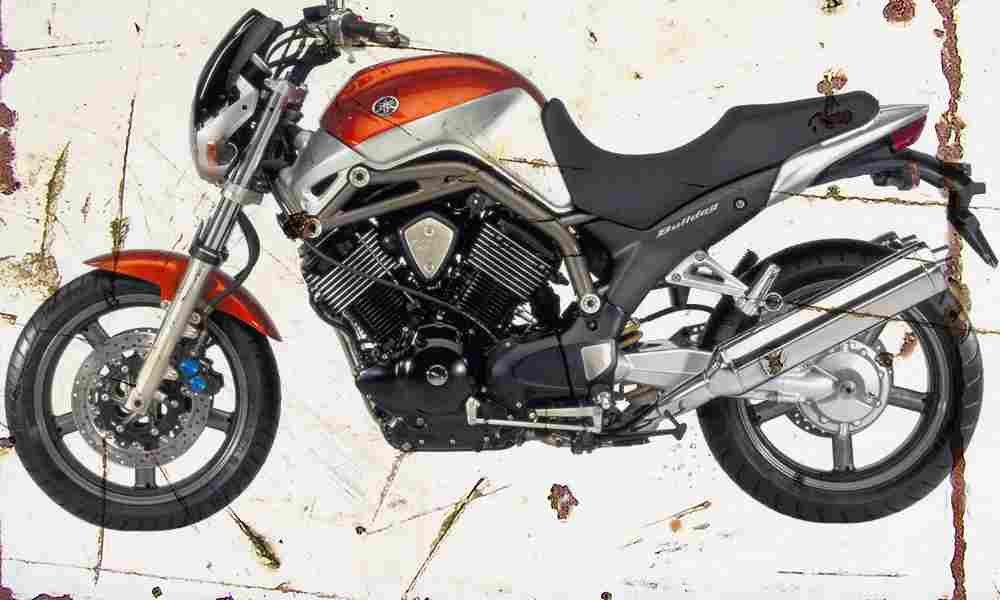 Yamaha BT1100 Bulldog 2003 Aged Vintage A4 Photo Print