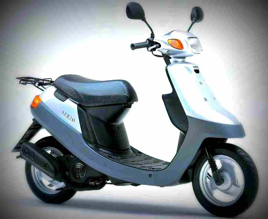 Yamaha Bobby 50cc 1 motorbike A4 Photo Print