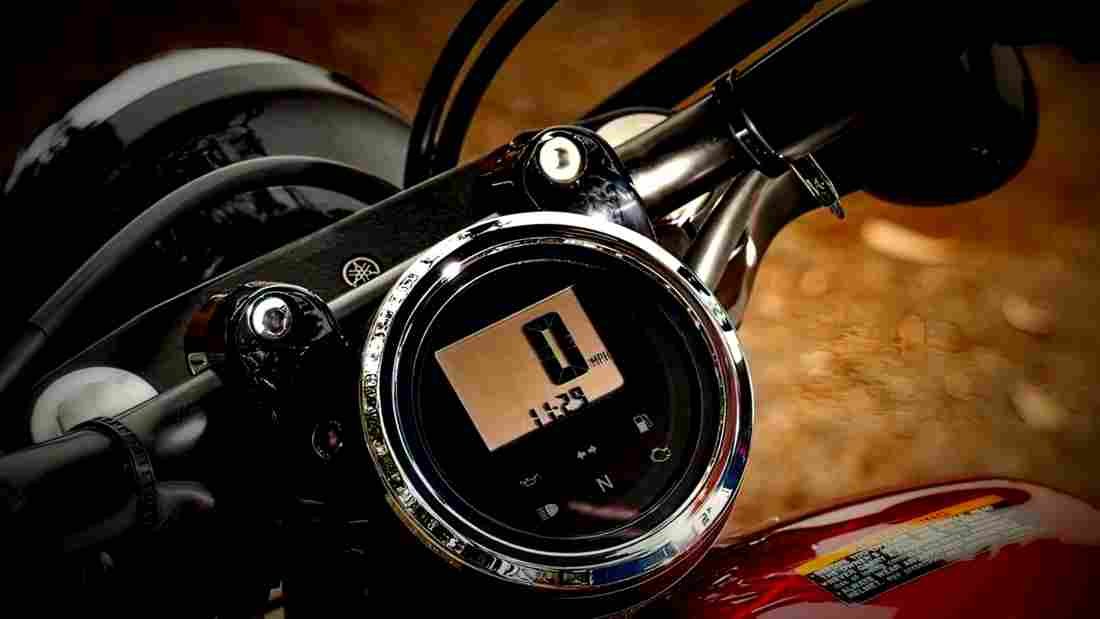 Yamaha Bolt C Spec 2018 2 motorbike A4 Photo Print