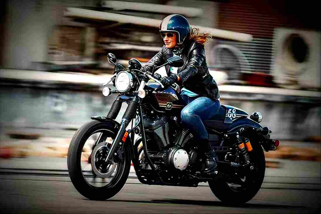 Yamaha Bolt C Spec 2018 3 motorbike A4 Photo Print