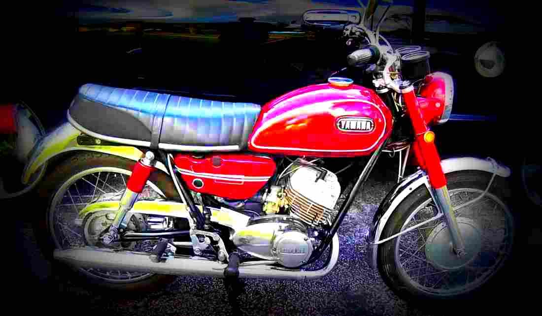 Yamaha DS 6 1970 1 motorbike A4 Photo Print
