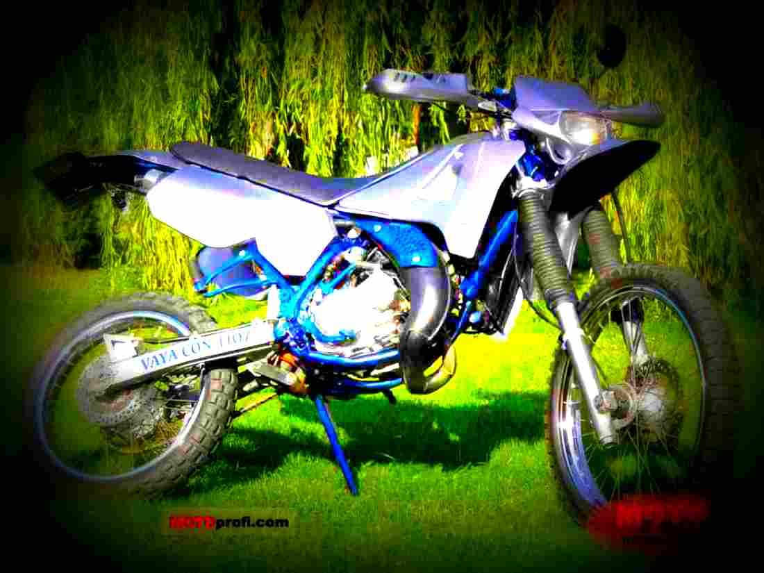 Yamaha DT 125 R 2000 1 motorbike A4 Photo Print