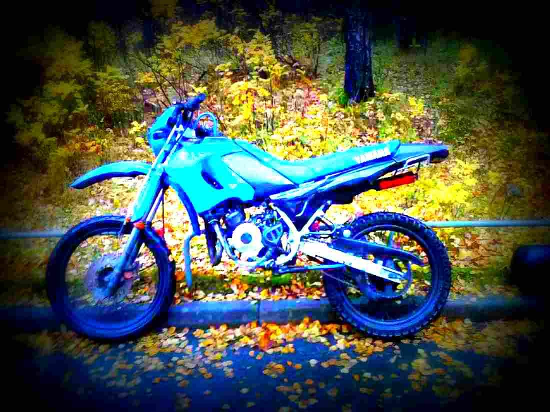 Yamaha DT50R DT50R 5 motorbike A4 Photo Print