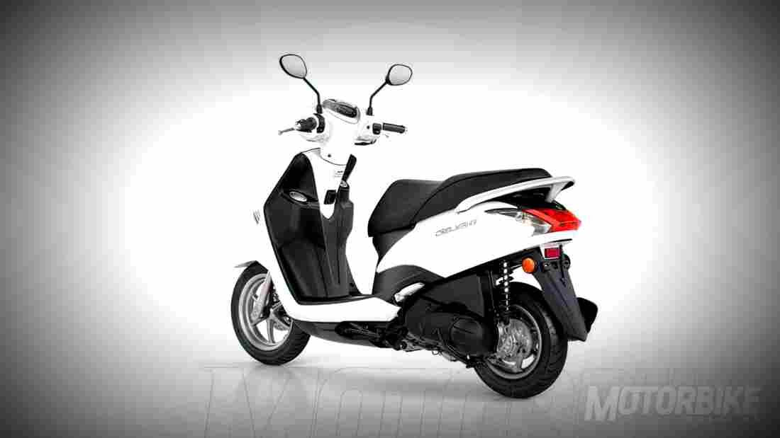 Yamaha Delight 2018 3 motorbike A4 Photo Print