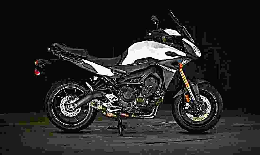 Yamaha FJ 09 2017 2 motorbike A4 Photo Print