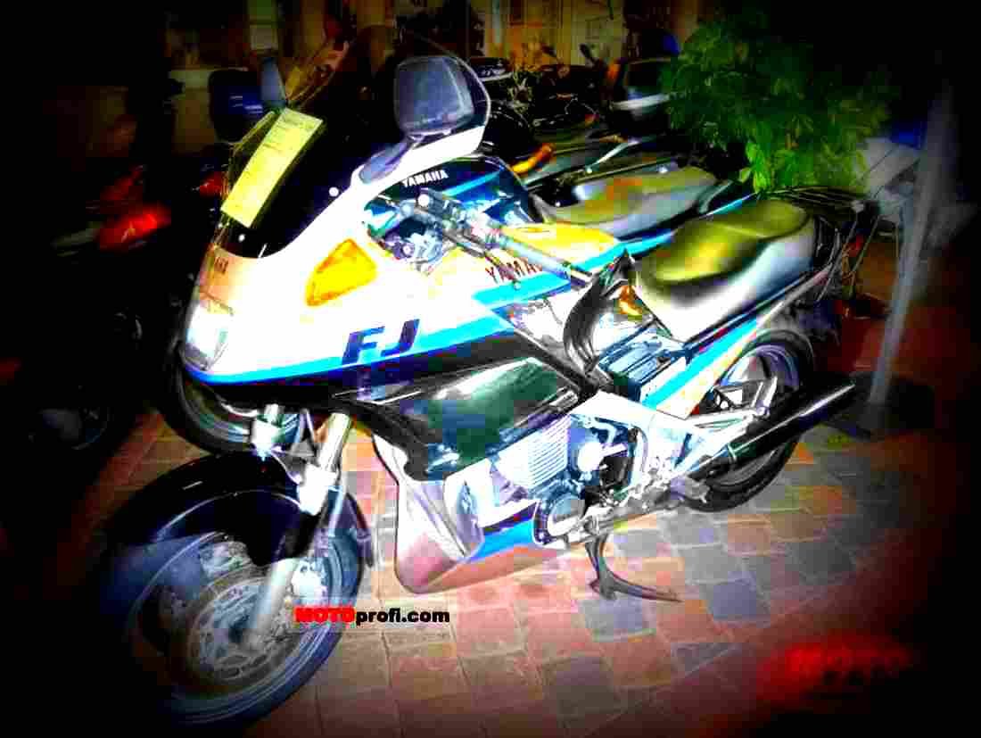 Yamaha FJ 1200 1991 2 motorbike A4 Photo Print