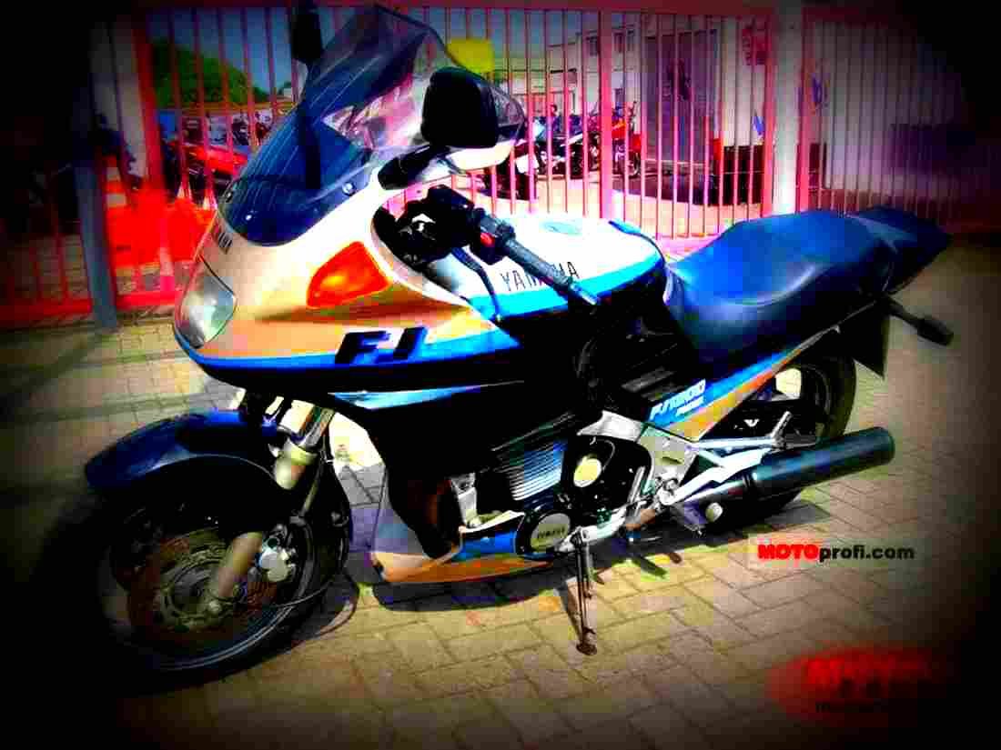 Yamaha FJ 1200 (reduced effect) 1987 2 motorbike A4 Photo Print