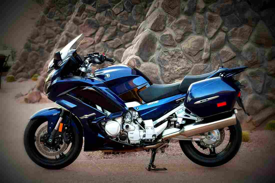 Yamaha FJR1300A 2017 3 motorbike A4 Photo Print