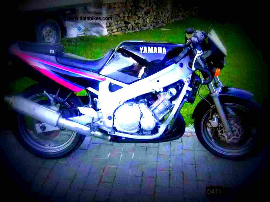 Yamaha FZ 750 1989 4 motorbike A4 Photo Print