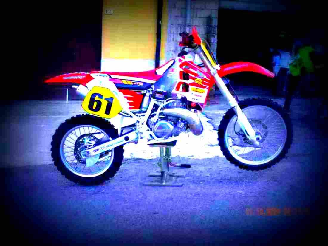 Yamaha FZ 750 (reduced effect) 1988 4 motorbike A4 Photo Print