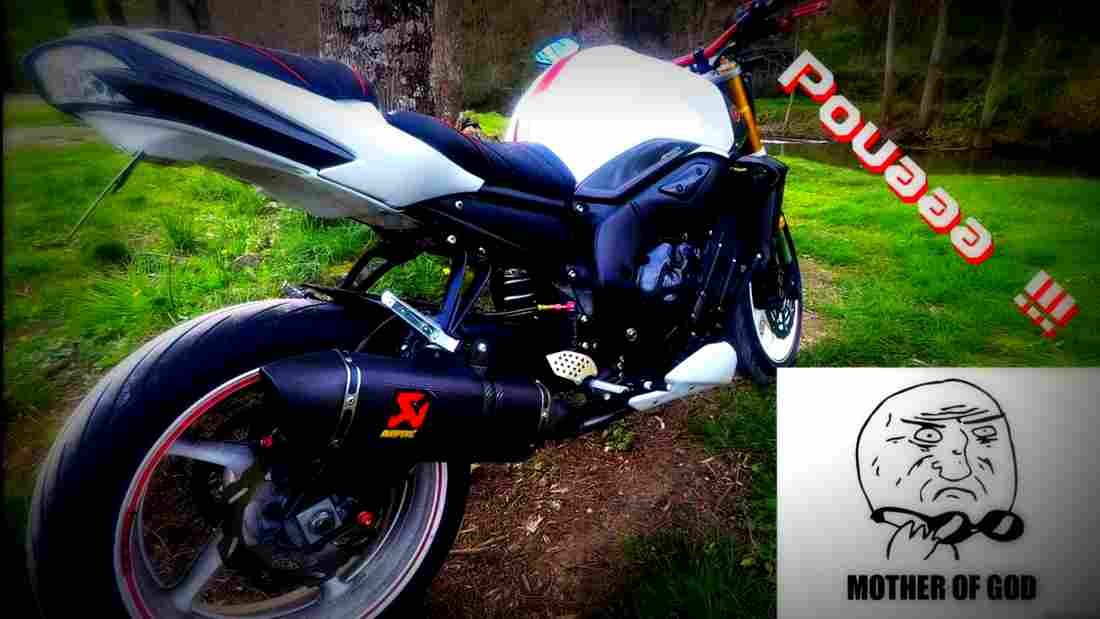 Yamaha FZ1 2017 4 motorbike A4 Photo Print