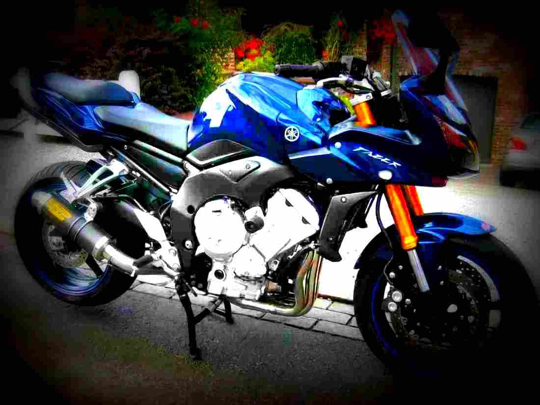 Yamaha FZ1 FZ1 S 2 motorbike A4 Photo Print