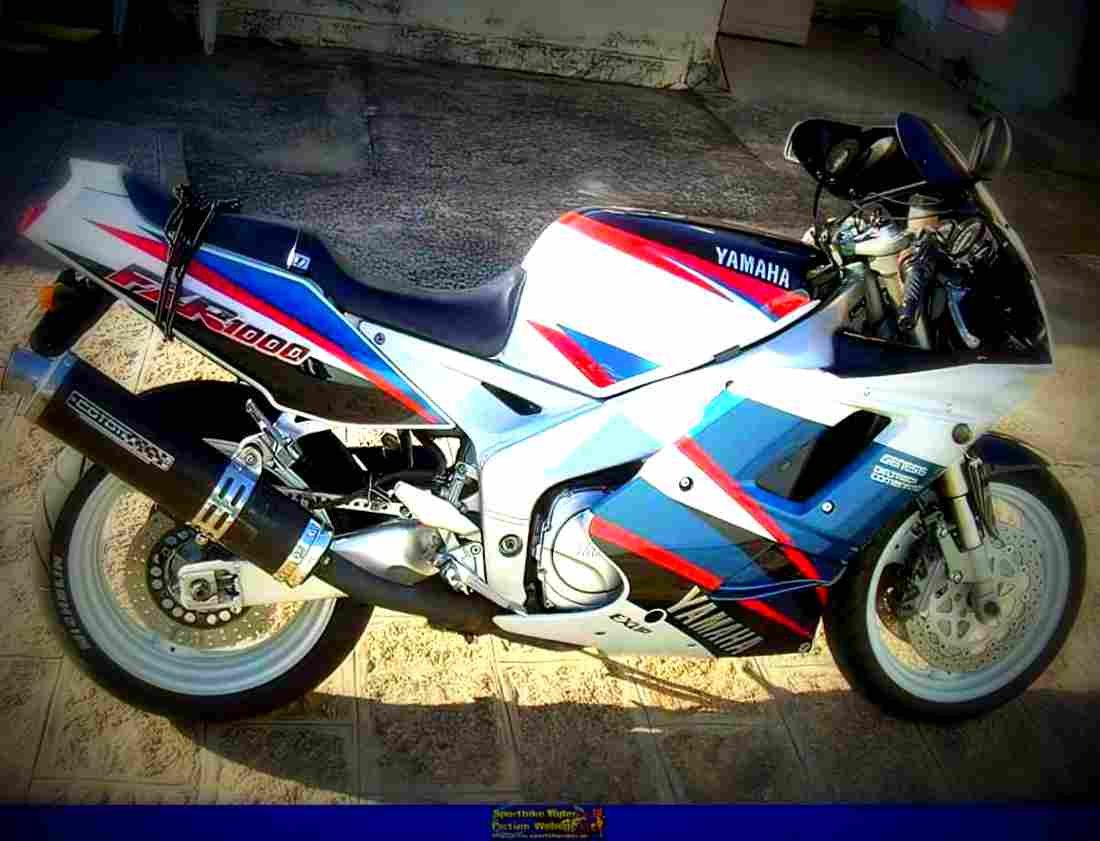 Yamaha FZR 1000 1995 5 motorbike A4 Photo Print