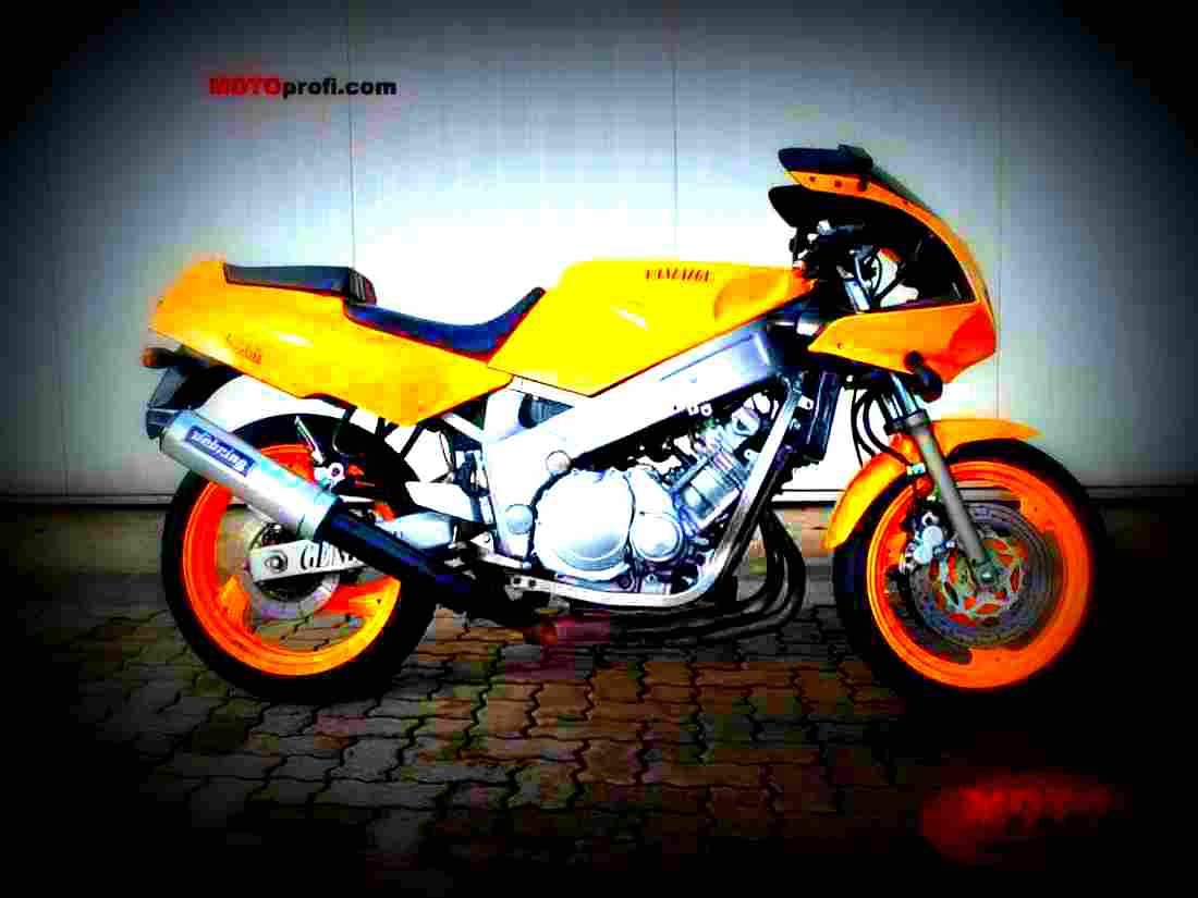 Yamaha FZR 600 (reduced effect) 1989 5 motorbike A4 Photo Print