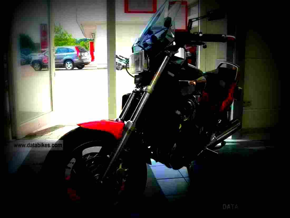 Yamaha FZX 750 1987 3 motorbike A4 Photo Print
