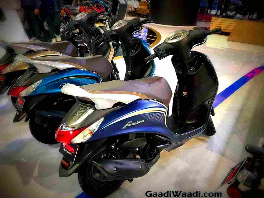 Yamaha Fascino 2018 3 motorbike A4 Photo Print