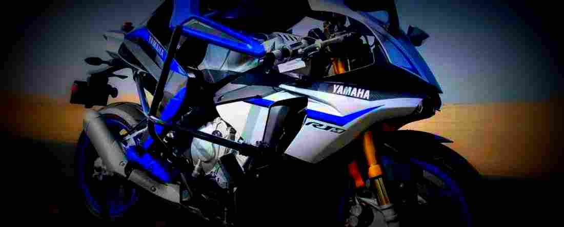 Yamaha MOTOROiD 2018 1 705x284 motorbike A4 Photo Print