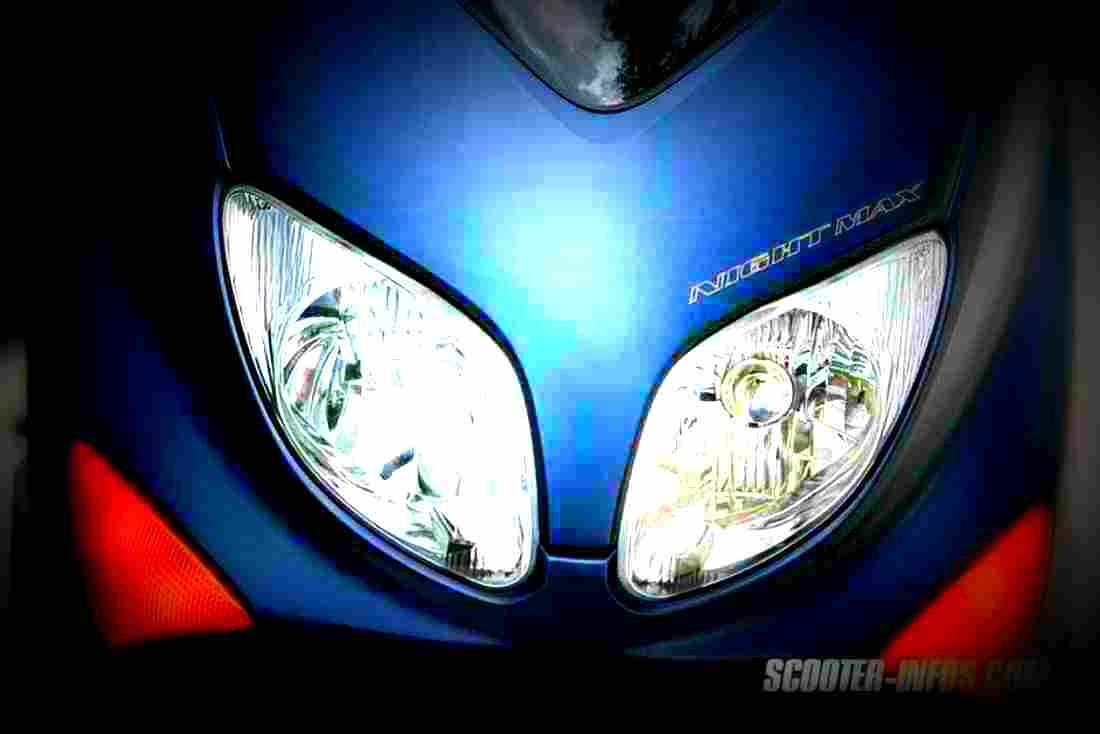 Yamaha Night MAX Night MAX 500 ABS 3 motorbike A4 Photo Print