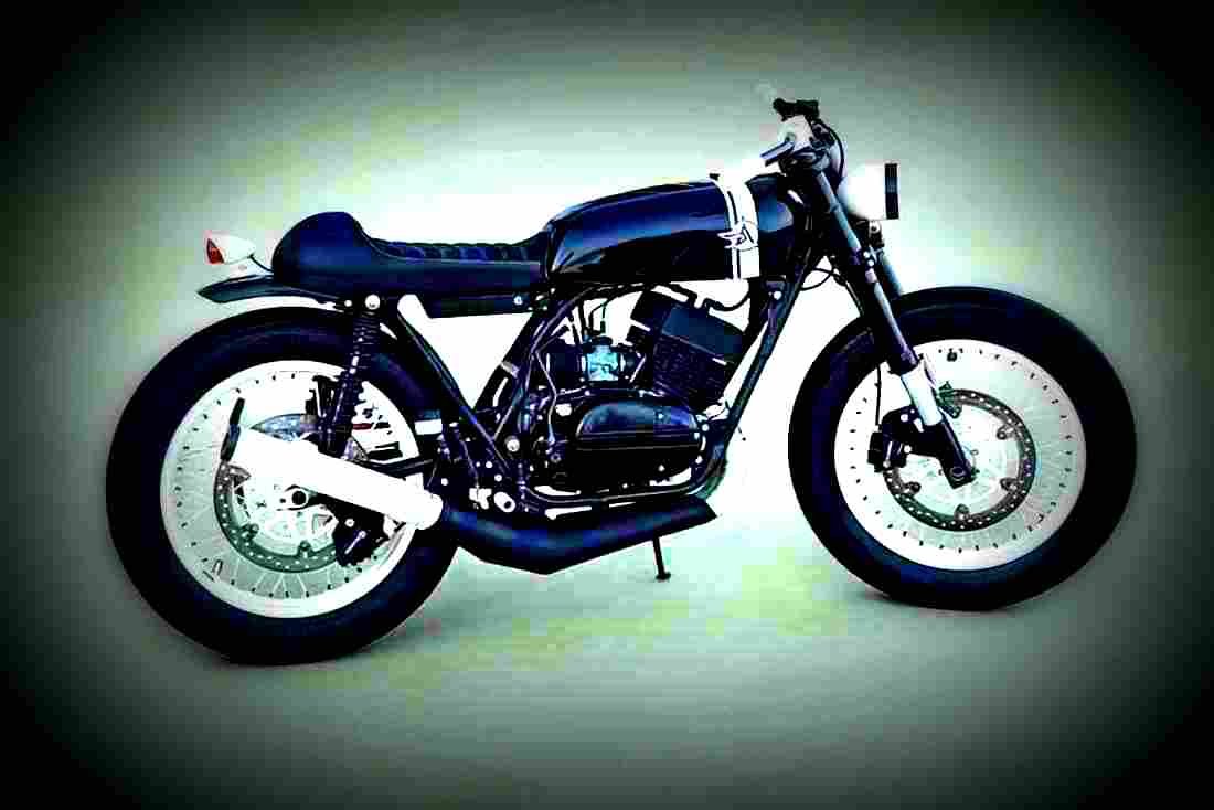 Yamaha R 5 1970 4 motorbike A4 Photo Print