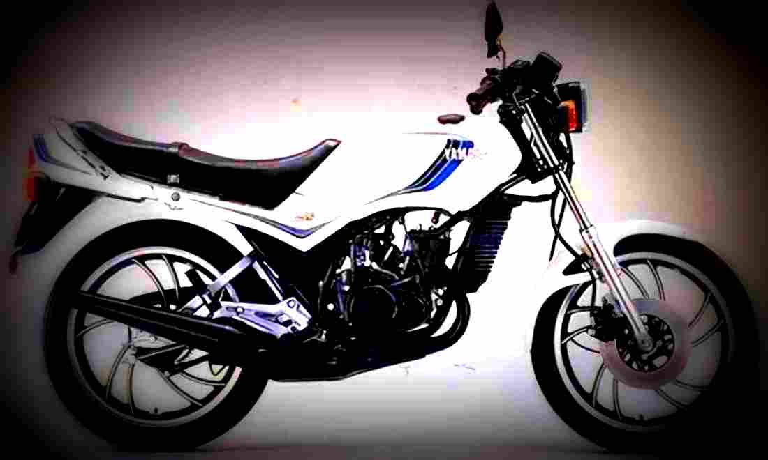 Yamaha RD 125 LC 1983 6 motorbike A4 Photo Print