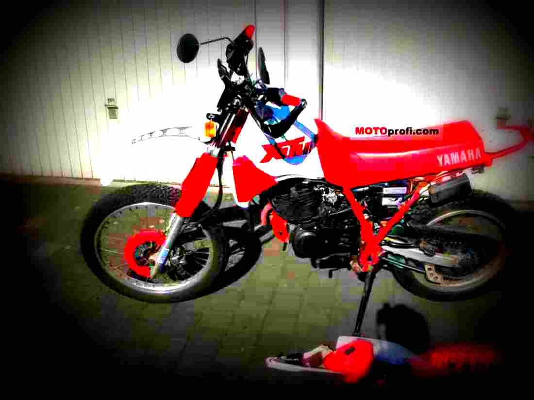 Yamaha RD 350 N 1990 1 motorbike A4 Photo Print