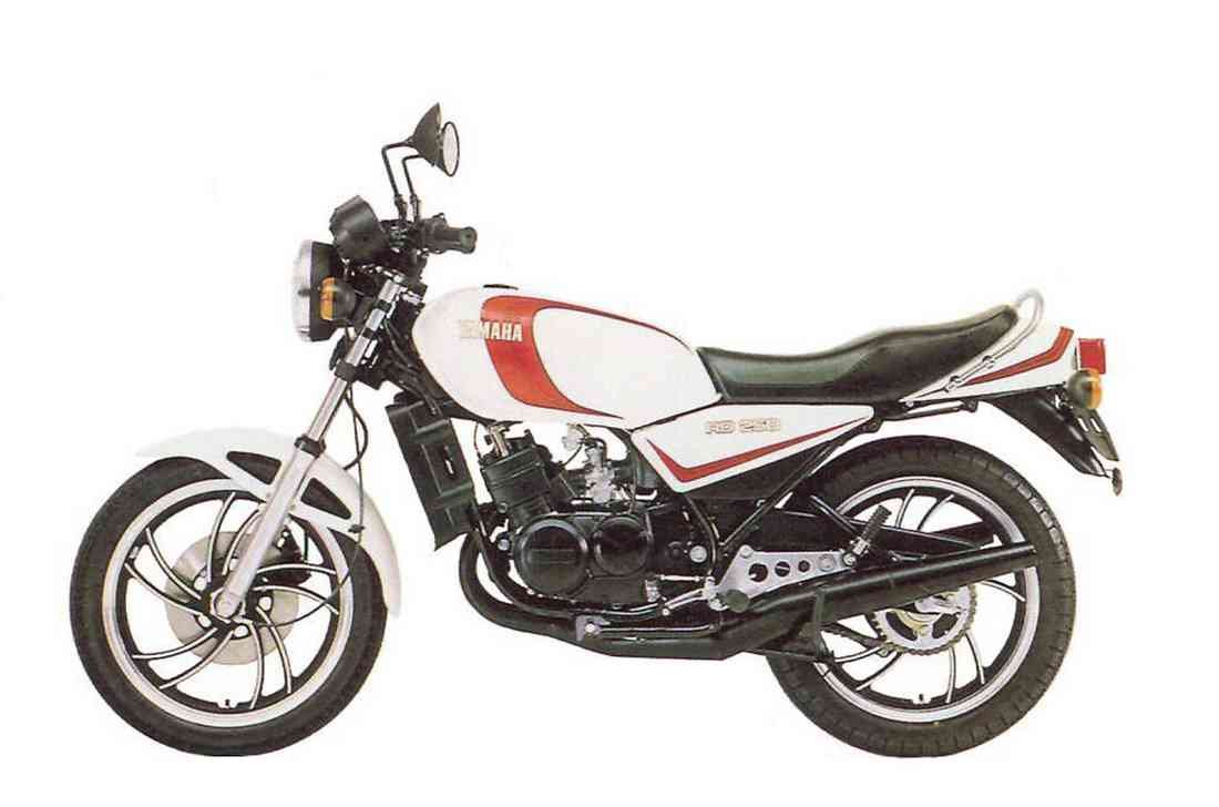 Yamaha RD250LC 1980 A4 Photo Print