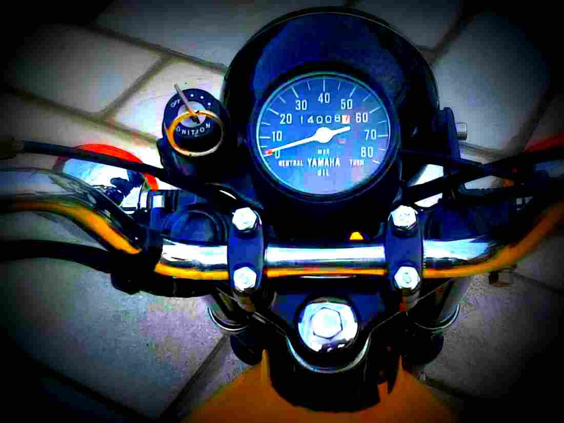 Yamaha RS 100 1979 5 motorbike A4 Photo Print
