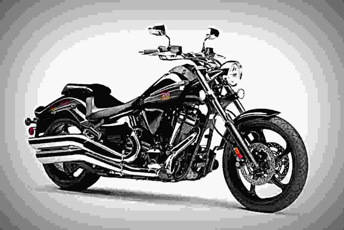 Yamaha Raider 2017 3 motorbike A4 Photo Print