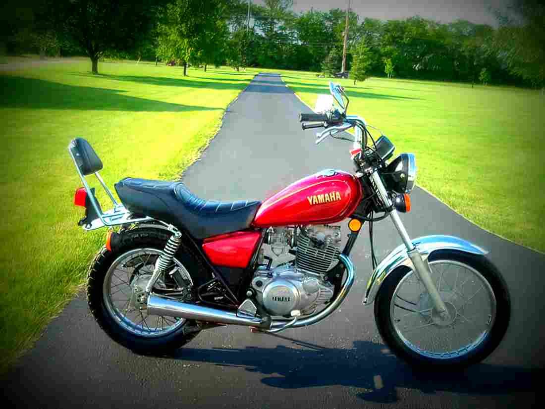 Yamaha SR 250 SE 1982 3 motorbike A4 Photo Print