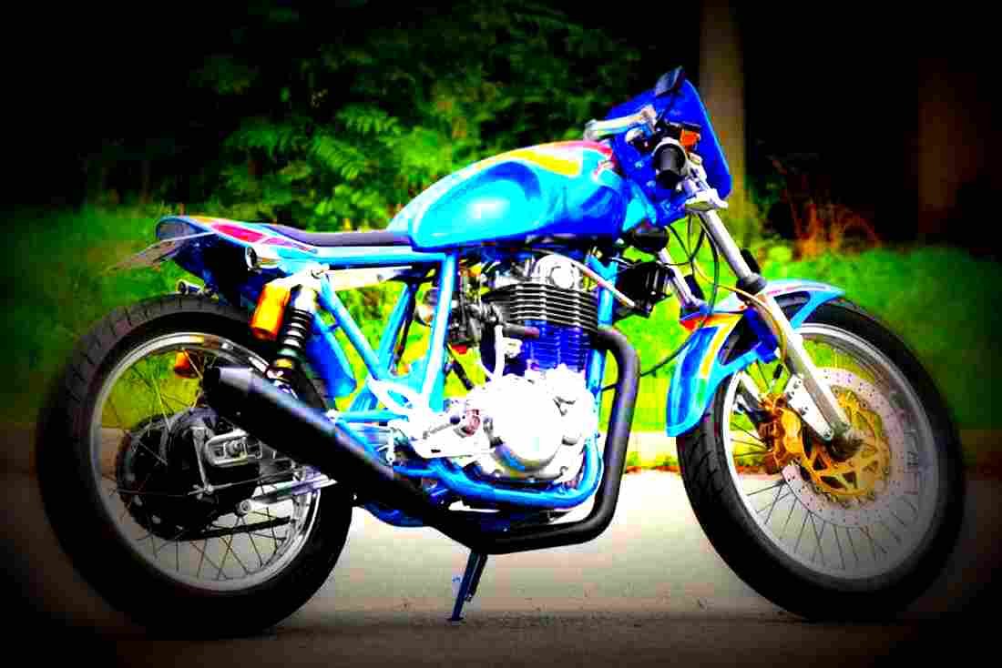 Yamaha SR 400 2002 6 motorbike A4 Photo Print