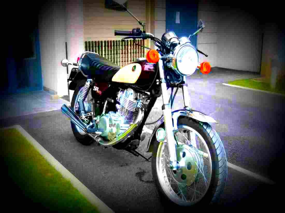 Yamaha SR 500 1999 5 motorbike A4 Photo Print