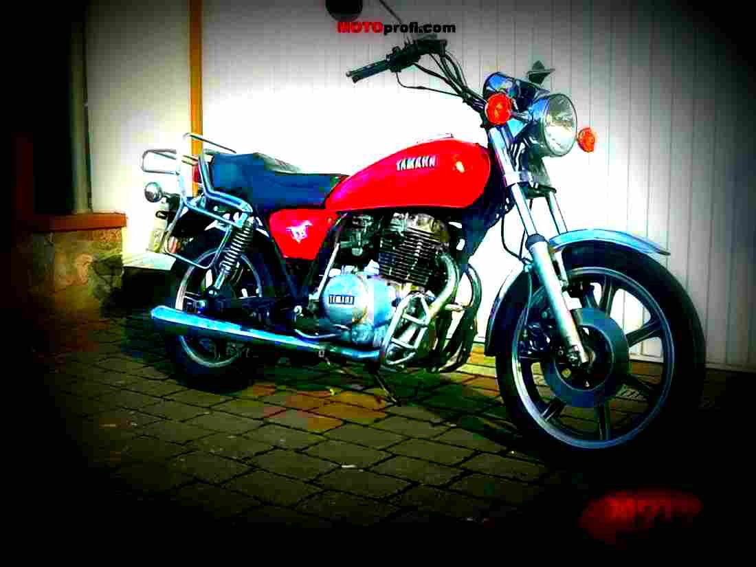 Yamaha SR 500 G (cast wheels) 1981 2 motorbike A4 Photo Print