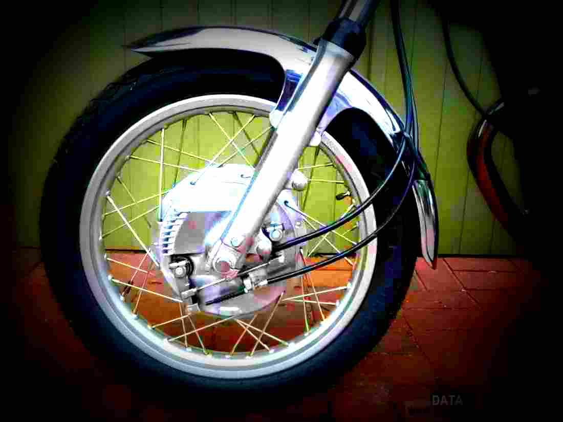 Yamaha SR 500 T 1990 6 motorbike A4 Photo Print