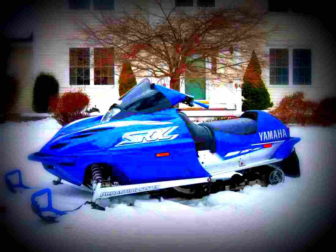 Yamaha SRX 700 2001 2 motorbike A4 Photo Print