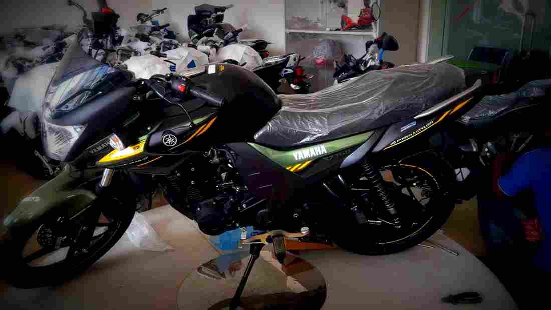 Yamaha SZ RR Version 2.0 2018 2 motorbike A4 Photo Print