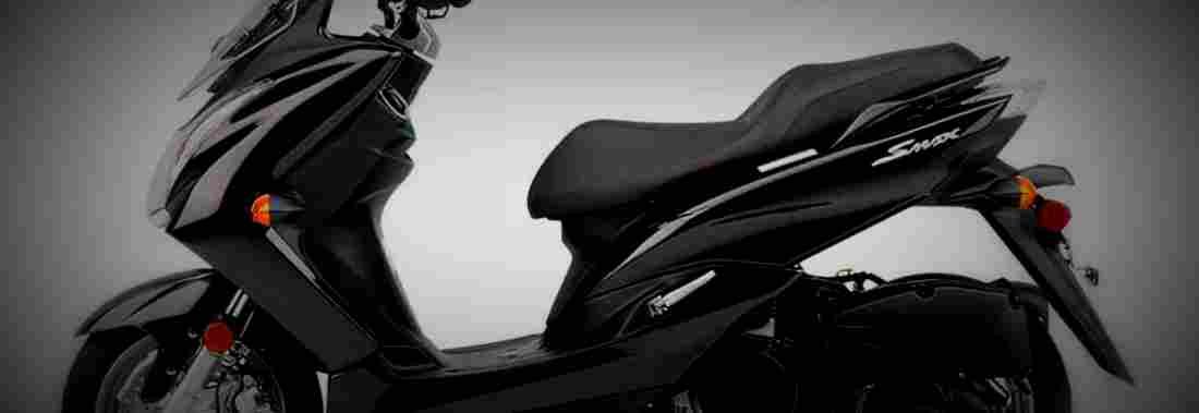 Yamaha Smax 2018 1 825x284 motorbike A4 Photo Print