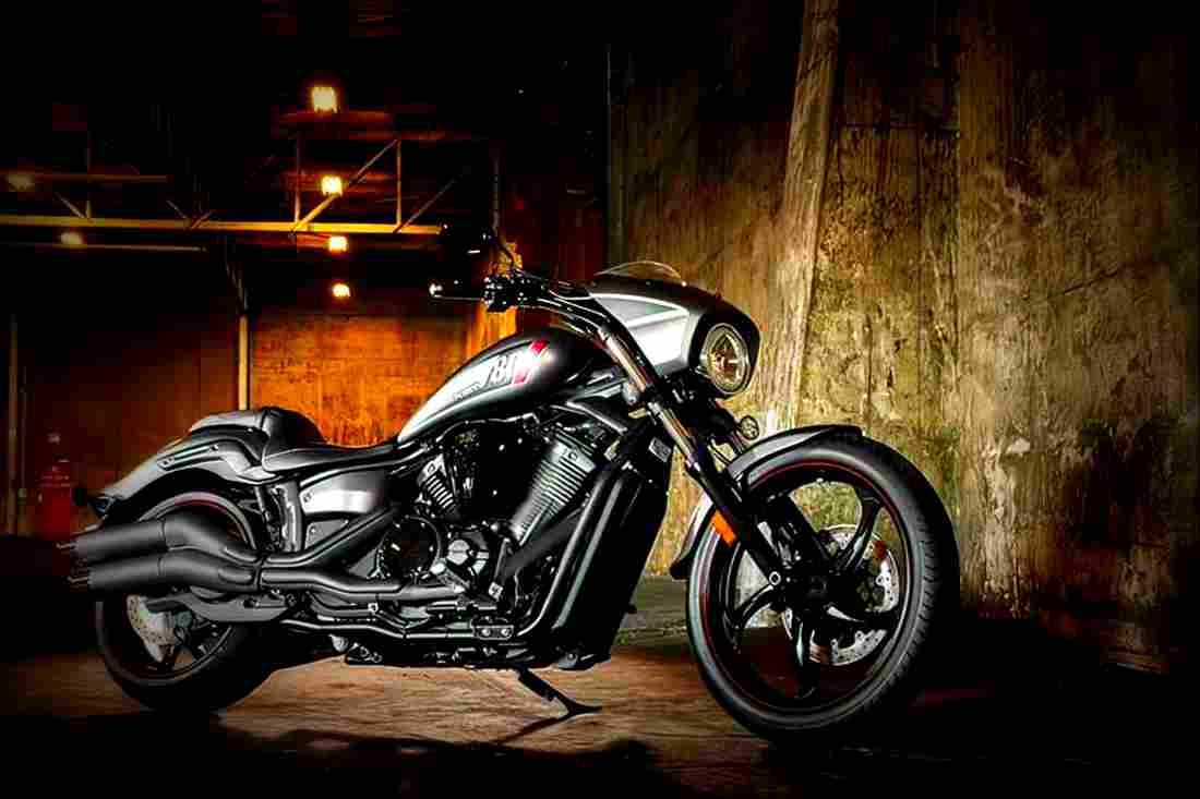 Yamaha Stryker Bullet Cowl 2017 2 motorbike A4 Photo Print