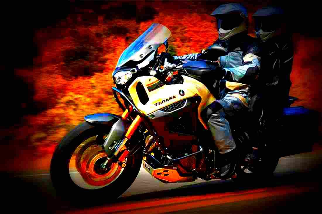 Yamaha Super Tenere 2017 1 motorbike A4 Photo Print