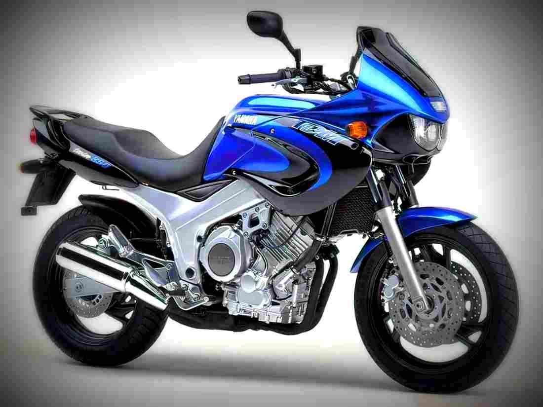Yamaha TDM 850 1999 3 motorbike A4 Photo Print