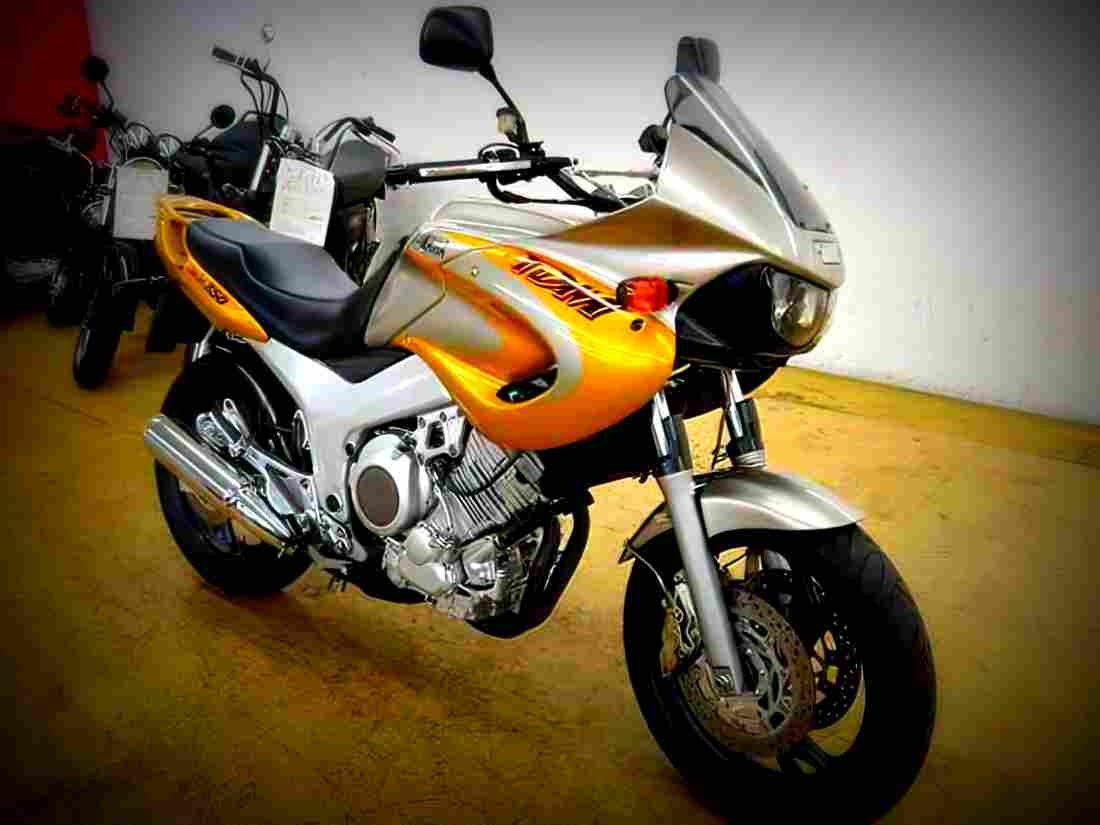Yamaha TDM 850 2000 6 motorbike A4 Photo Print