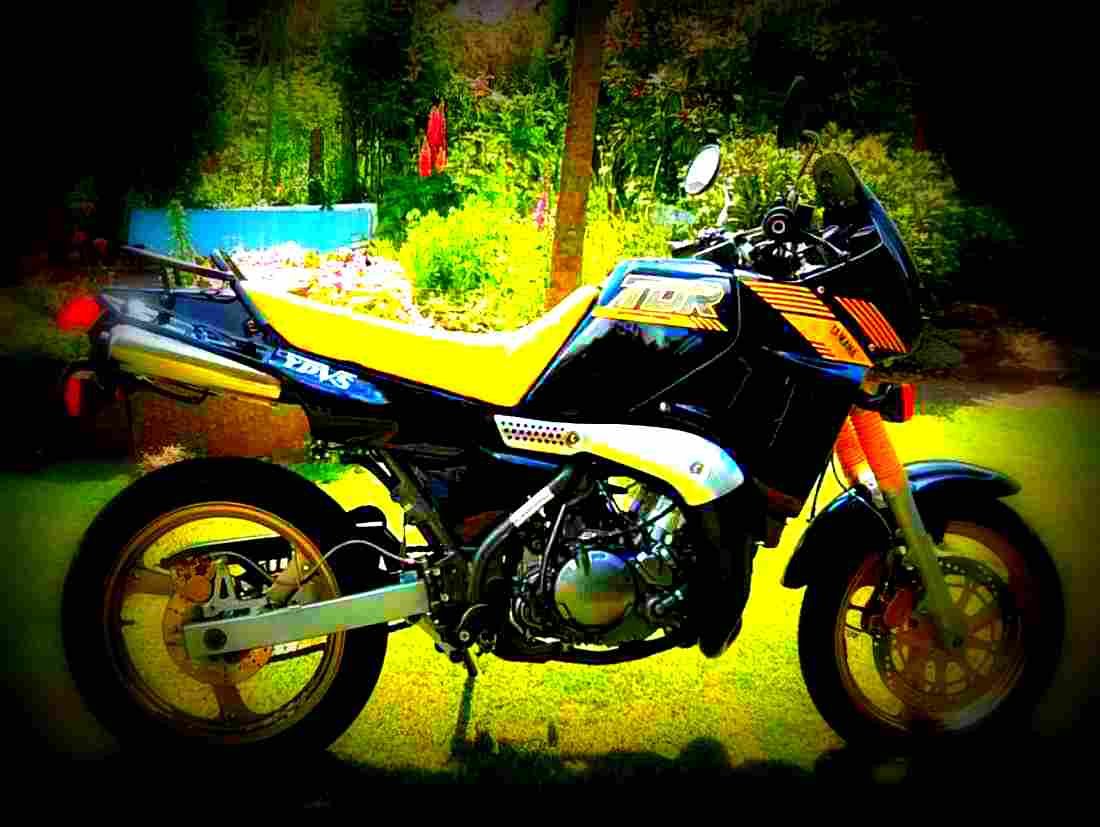 Yamaha TDR 250 1989 4 motorbike A4 Photo Print