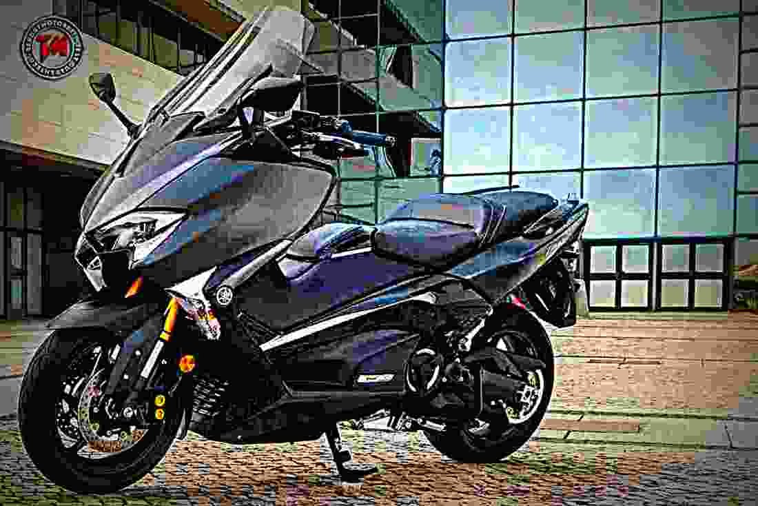 Yamaha TMAX 2017 4 motorbike A4 Photo Print