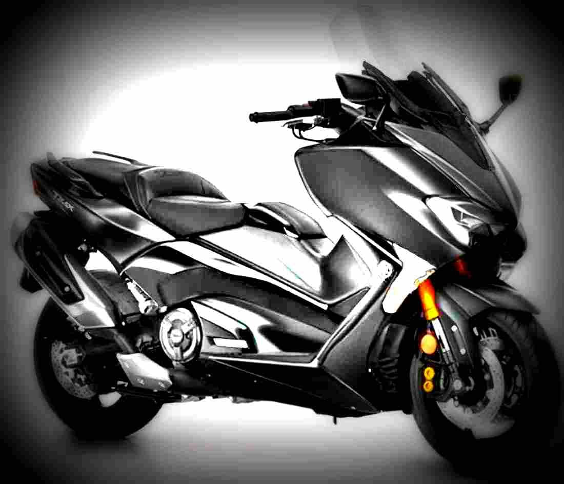 Yamaha TMAX DX 2018 1 motorbike A4 Photo Print