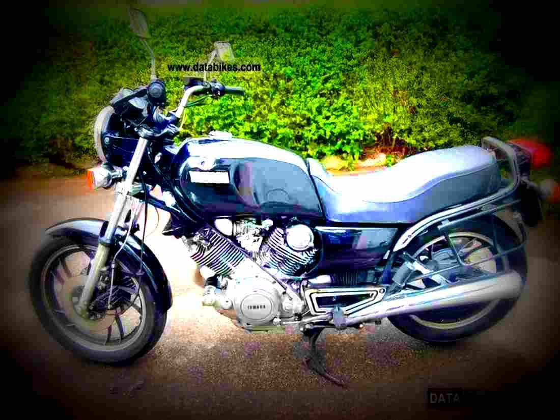 Yamaha TR 1 1982 3 motorbike A4 Photo Print