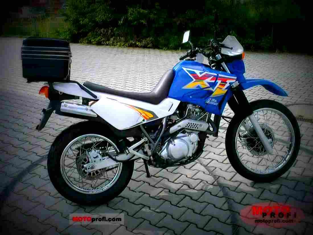 Yamaha TT 600 E 1997 3 motorbike A4 Photo Print