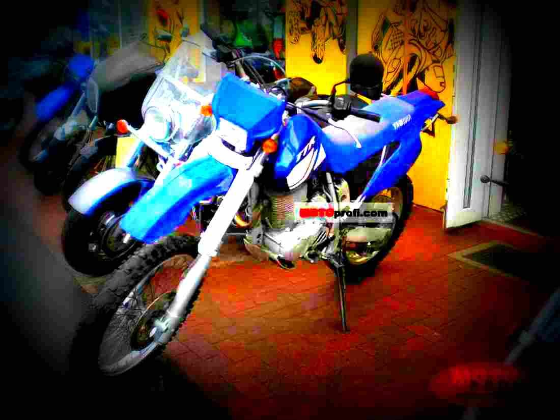 Yamaha TT 600 R 2001 5 motorbike A4 Photo Print