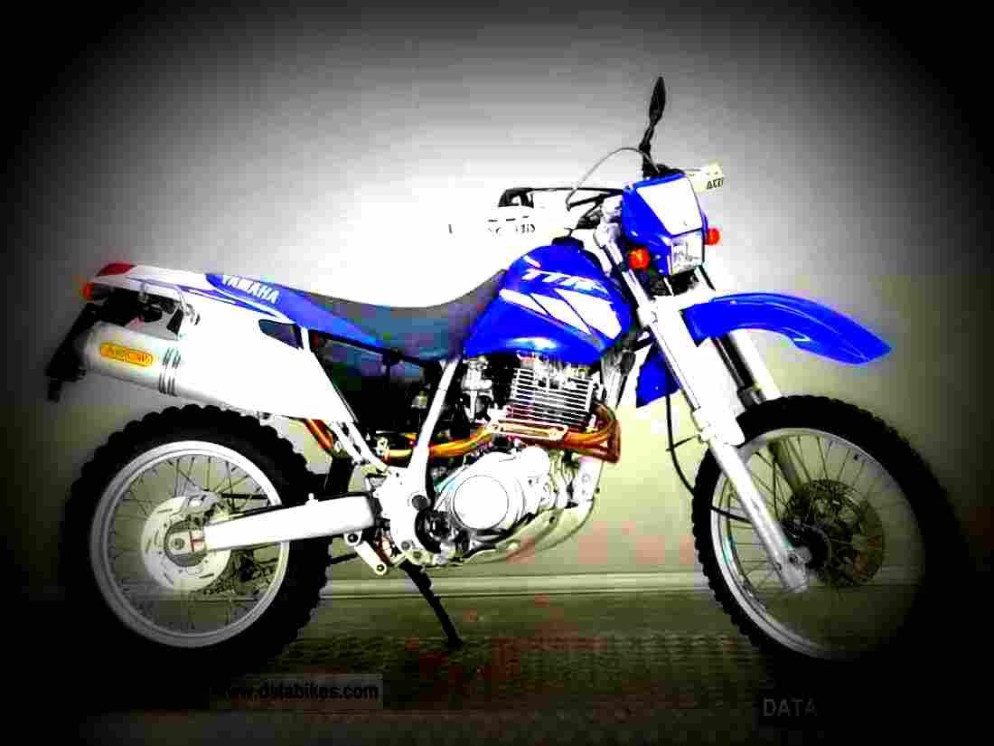 Yamaha TT 600 RE 2003 4 motorbike A4 Photo Print